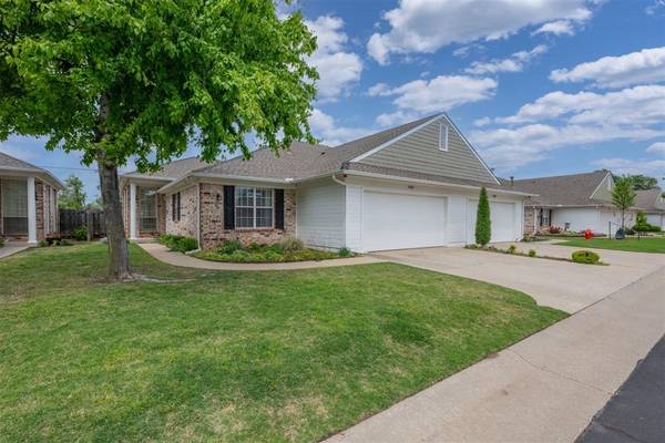 4255 Mariner Drive, Yukon, OK 73099