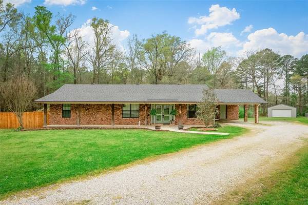 192 White Oak Drive, Benton, LA 71006