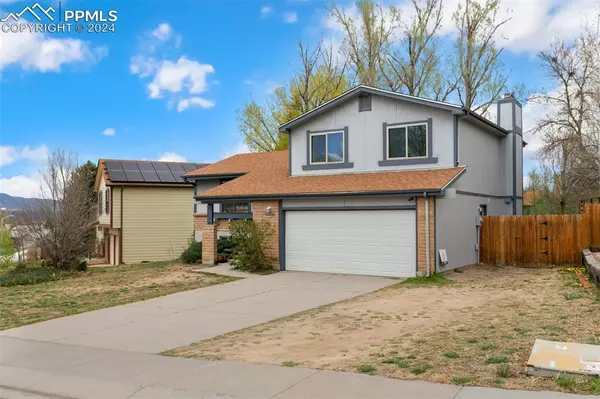 Colorado Springs, CO 80918,2620 Telluride DR