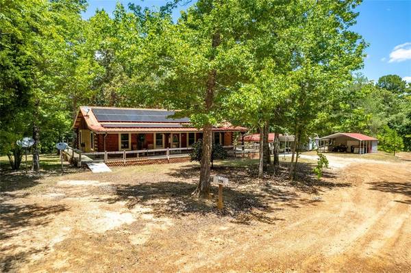 179 An County Road 3143, Palestine, TX 75803