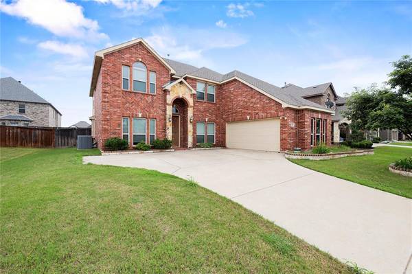 7216 Roble, Grand Prairie, TX 75054