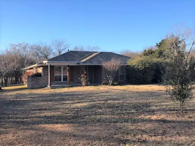 Ovilla, TX 75154,210 Willow Creek Lane