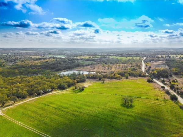 3855 Catholic Cemetery Road, Montague, TX 76251