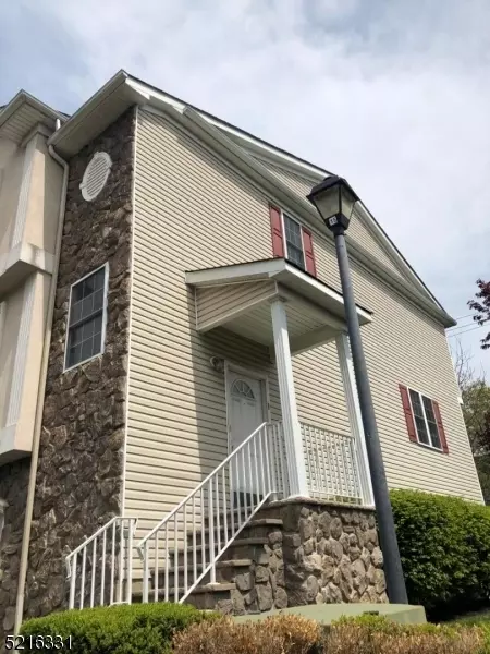 264 Midland Ave #1, Saddle Brook Twp., NJ 07663