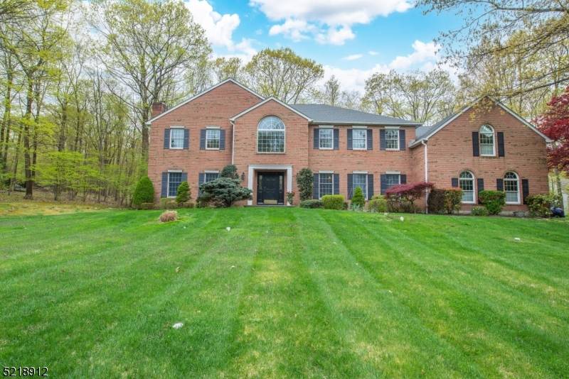 29 Rose Ln, Sparta Twp., NJ 07871