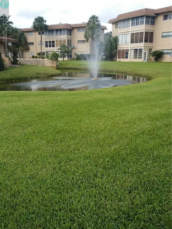 Lauderdale Lakes, FL 33313,5031 W Oakland Park Blvd  #212