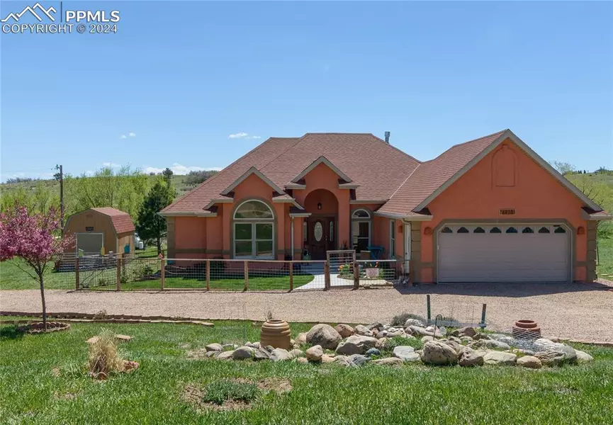 6930 Terlesa DR, Colorado City, CO 81019