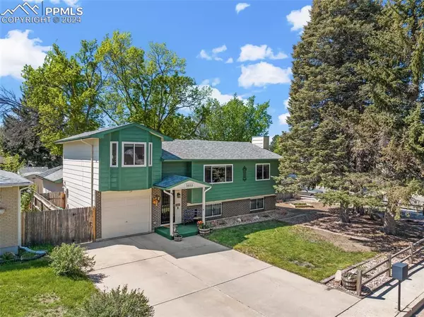 Colorado Springs, CO 80918,3855 Surrey LN