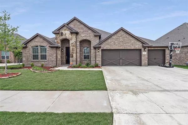 1317 Cecilia Court, Arlington, TX 76002