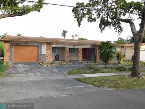 12875 NE 2nd Ave, North Miami, FL 33161