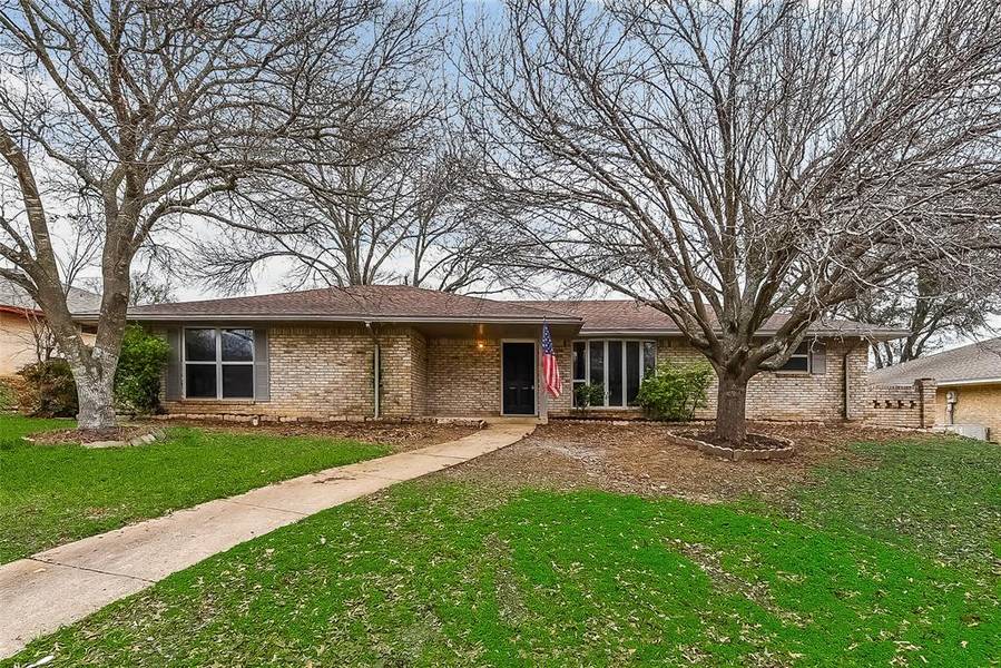 625 The Meadows Parkway, Desoto, TX 75115