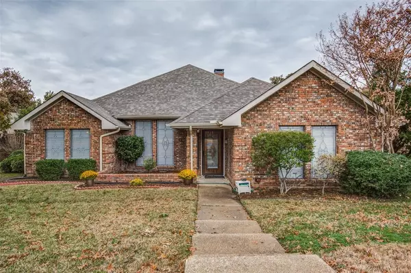 3107 Sugarbush Lane,  Carrollton,  TX 75007