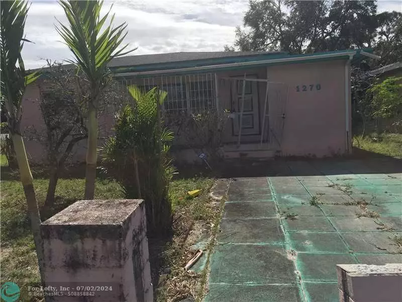 1270 NW 129 ST, North Miami, FL 33167