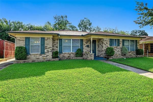 120 S Wood Avenue, Denison, TX 75020