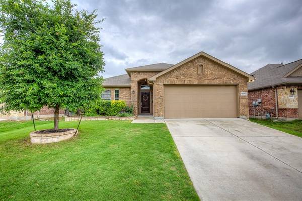 14316 Broomstick Road, Fort Worth, TX 76052