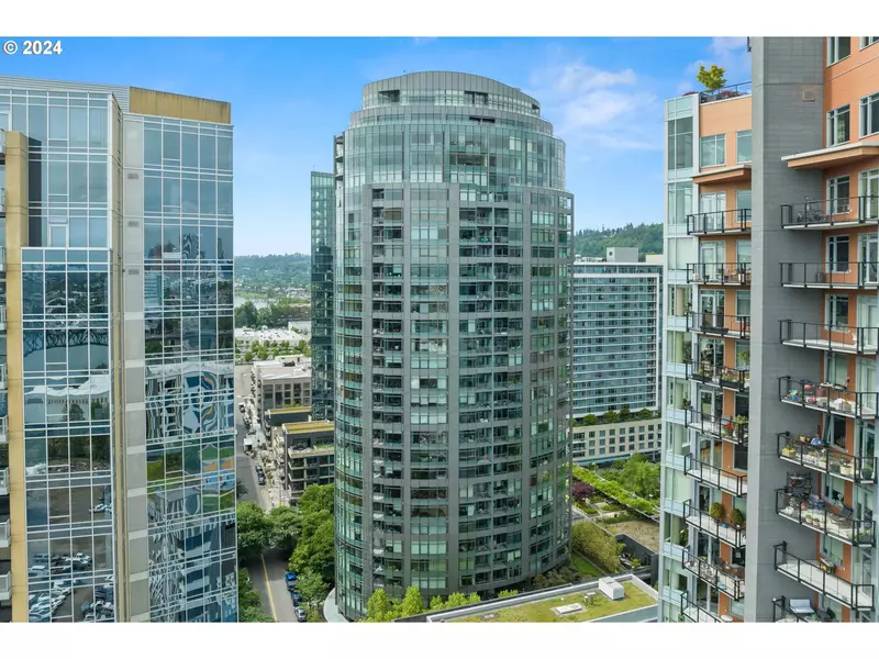 3601 S RIVER PKWY #2304, Portland, OR 97239