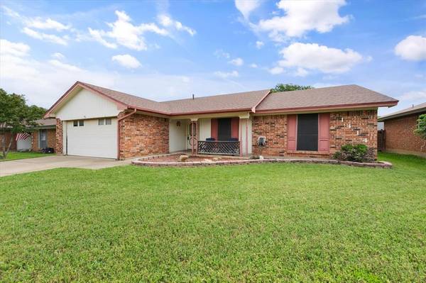 1414 Breckenridge Road, Mansfield, TX 76063