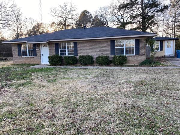 7225 Dixie Blanchard Road, Blanchard, LA 71107