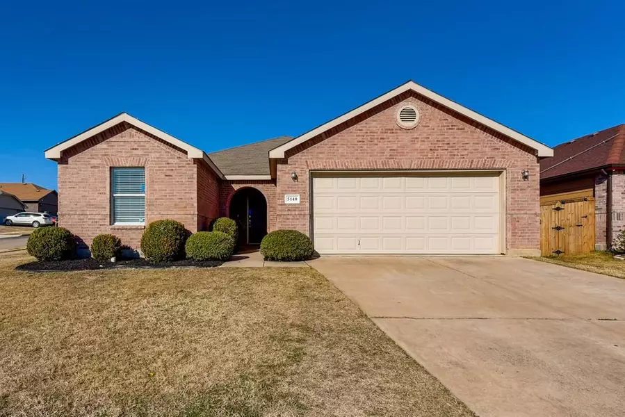 5140 Glen Eden Drive, Fort Worth, TX 76119