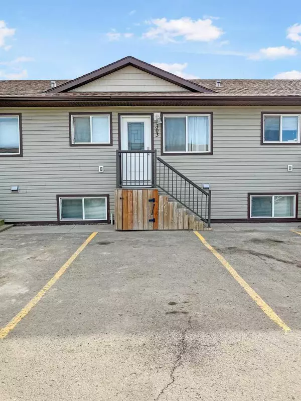 Grande Prairie, AB T8V4G1,9225 93 AVE #304