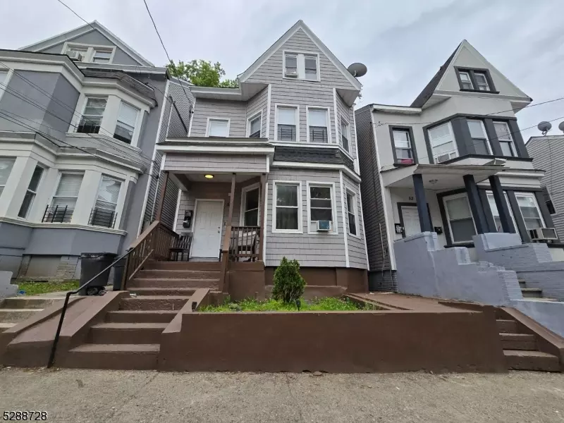 54 12Th Ave, Paterson City, NJ 07501