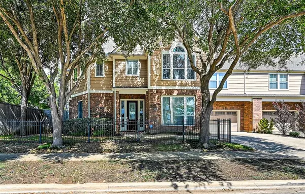 4401 W University Boulevard,  Dallas,  TX 75209