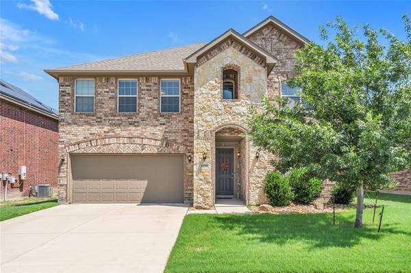 4220 Glen Abbey Drive,  Fort Worth,  TX 76036