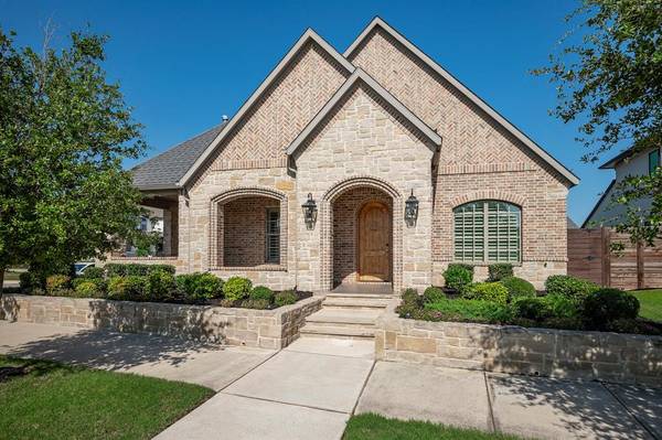 6032 Maybrook Drive,  North Richland Hills,  TX 76180