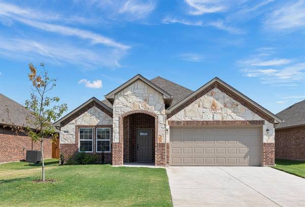 904 Ransom Way,  Greenville,  TX 75402