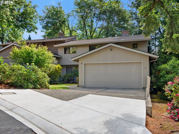 5 BLOCH TER, Lake Oswego, OR 97035