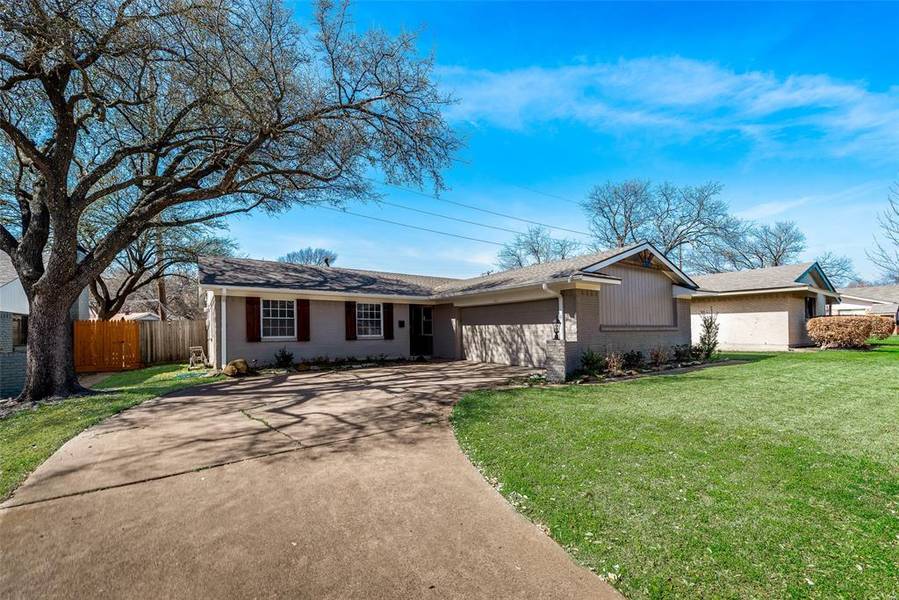 1611 Provincetown Lane, Richardson, TX 75080