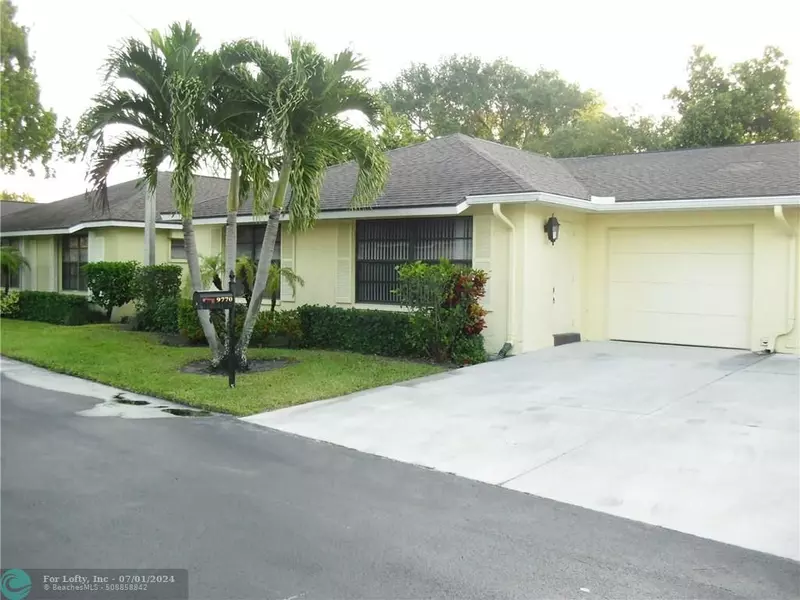 9770 Pecan Tree Dr  #A, Boynton Beach, FL 33436