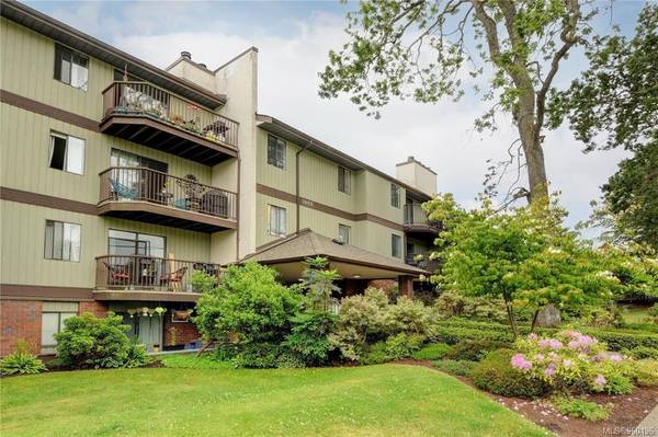 1655 Begbie St #308, Victoria, BC V8R 1L4