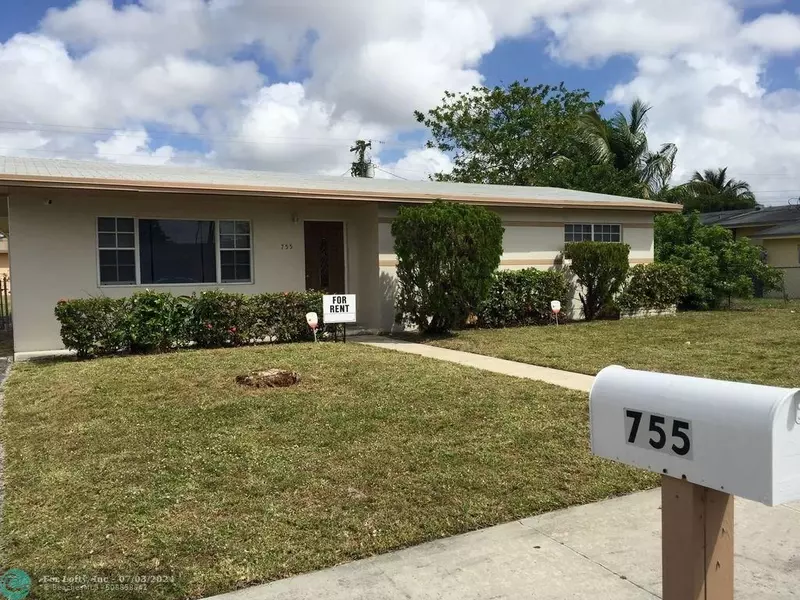 755 NW 176th Ter, Miami Gardens, FL 33169