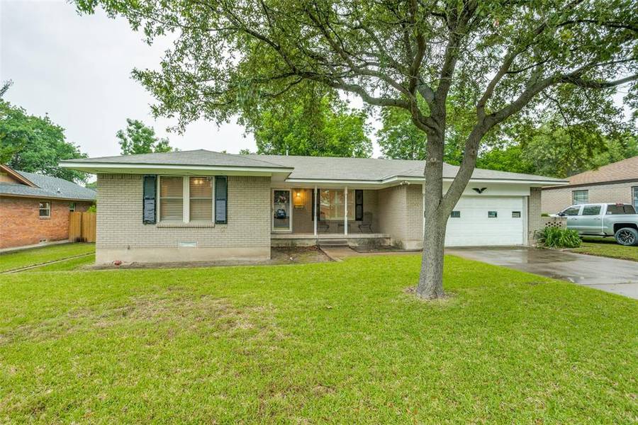 2909 Medina Drive, Garland, TX 75041