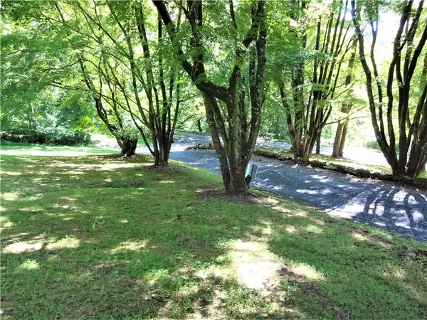 Upper Mt Bethel Twp, PA 18343,1858 River Road