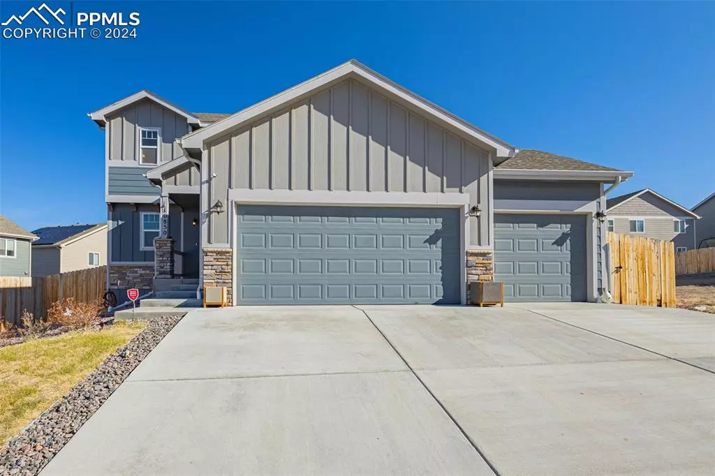 Colorado Springs, CO 80925,10850 Rowley DR