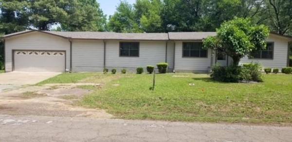 2704 Norwood Street, Marshall, TX 75670