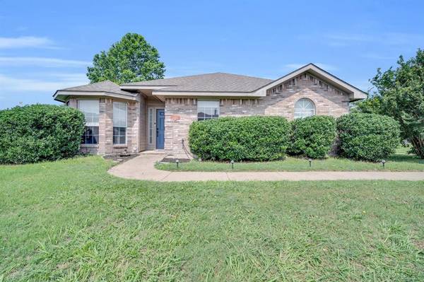 6231 Hill Drive, Midlothian, TX 76065