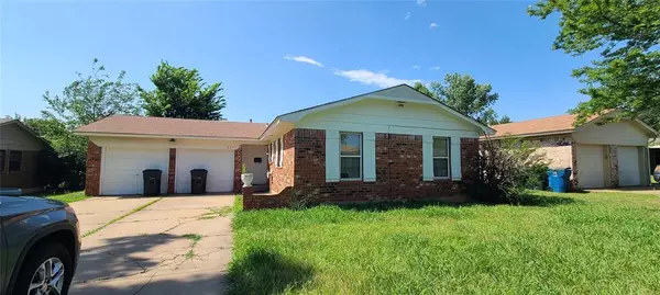 227 W Campbell Drive, Midwest City, OK 73110