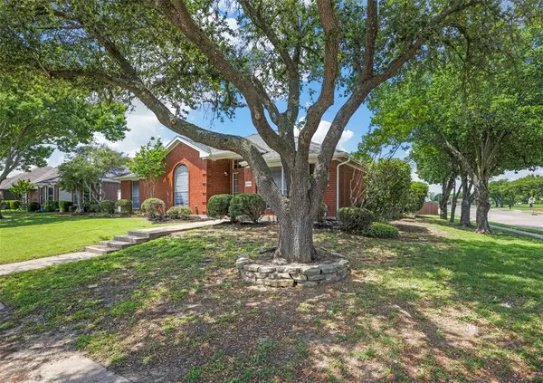 Rowlett, TX 75089,2705 Sumac Lane