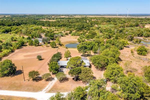 191 Hcr 3276 N, Mount Calm, TX 76673