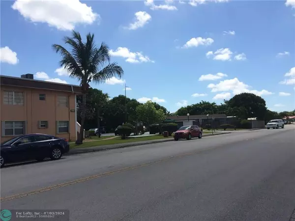 Miami, FL 33175,12801 SW 43rd Dr  #107