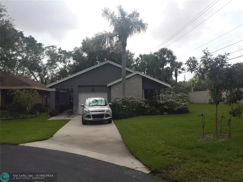 2404 Fiddleleaf Ave, Coconut Creek, FL 33063