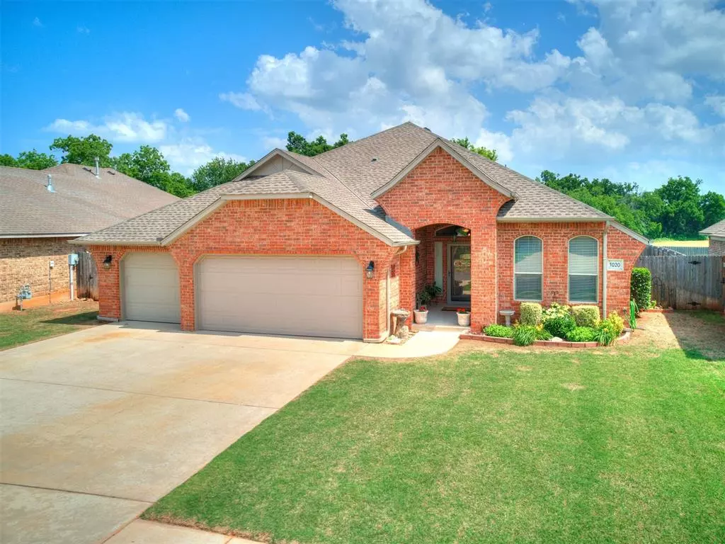 Moore, OK 73160,1020 Ashwood Lane