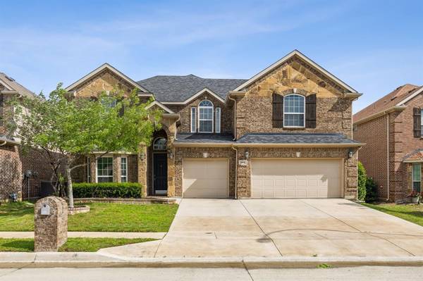 2813 Stable Door Lane, Fort Worth, TX 76244