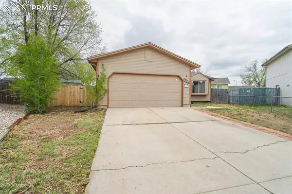 Colorado Springs, CO 80916,4335 Clare CT