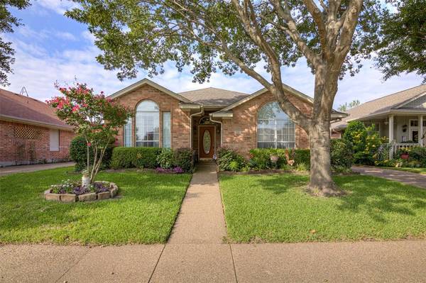 631 Tulane Drive, Waxahachie, TX 75165