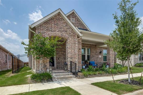 4746 Kings Garden Parkway,  Arlington,  TX 76005