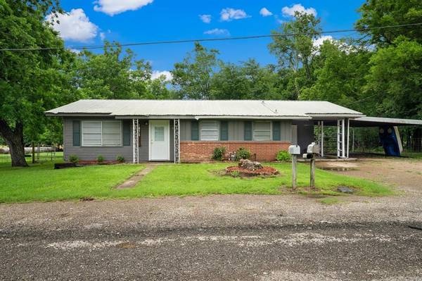 1071 Logan Lane,  Cooper,  TX 75432